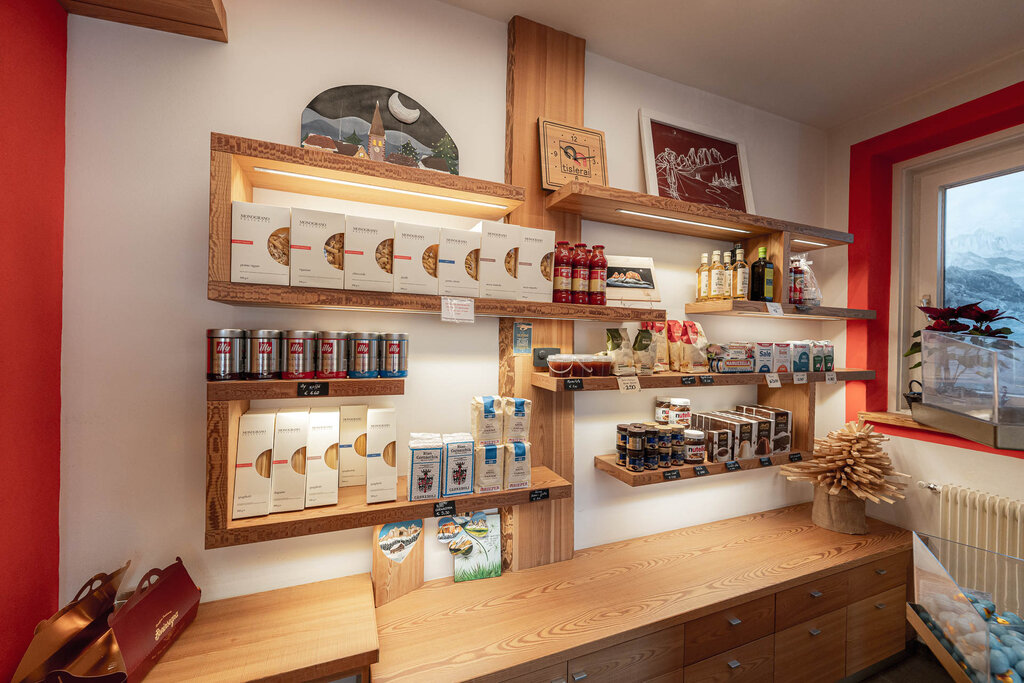 Content Dam Org 3 Images Full Rights Shopping Panificio Pasticceria Boninsegna Panificio Pasticceria Boninsegna Vigo Archivio Apt Val Di Fassa Mrizzi 4